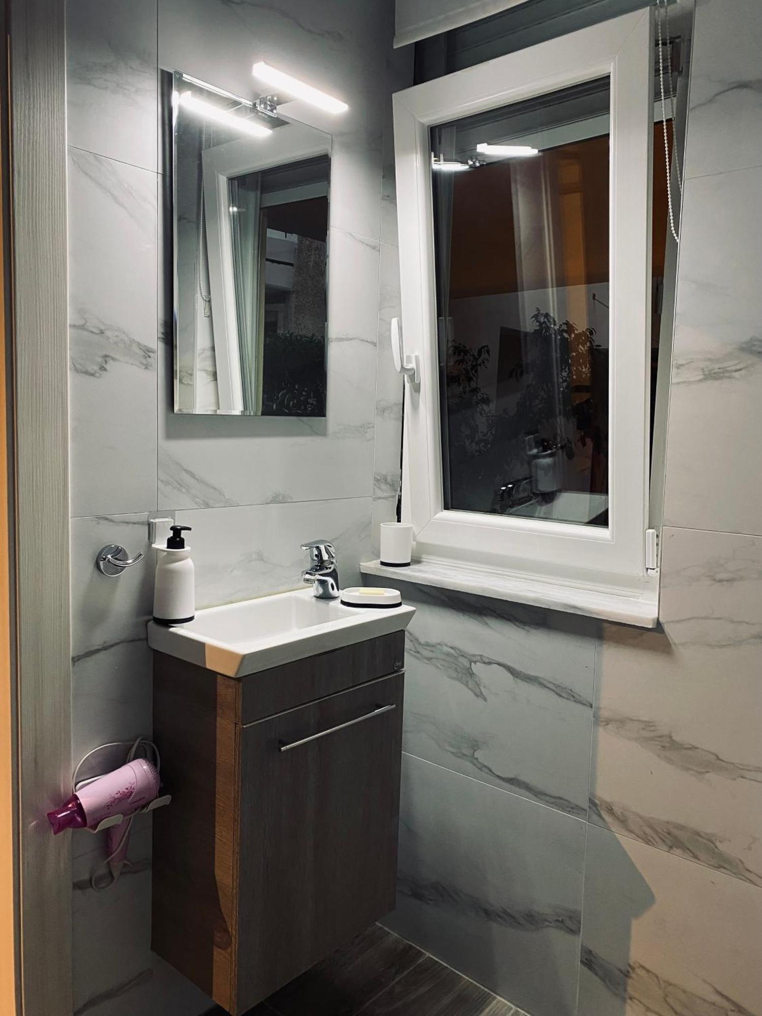 Independent House At Glyfada Apartment Athens Luaran gambar